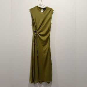 House of Harlow 1960 Olive Green Satin Sleeveless keyhole maxi crinkle Dress